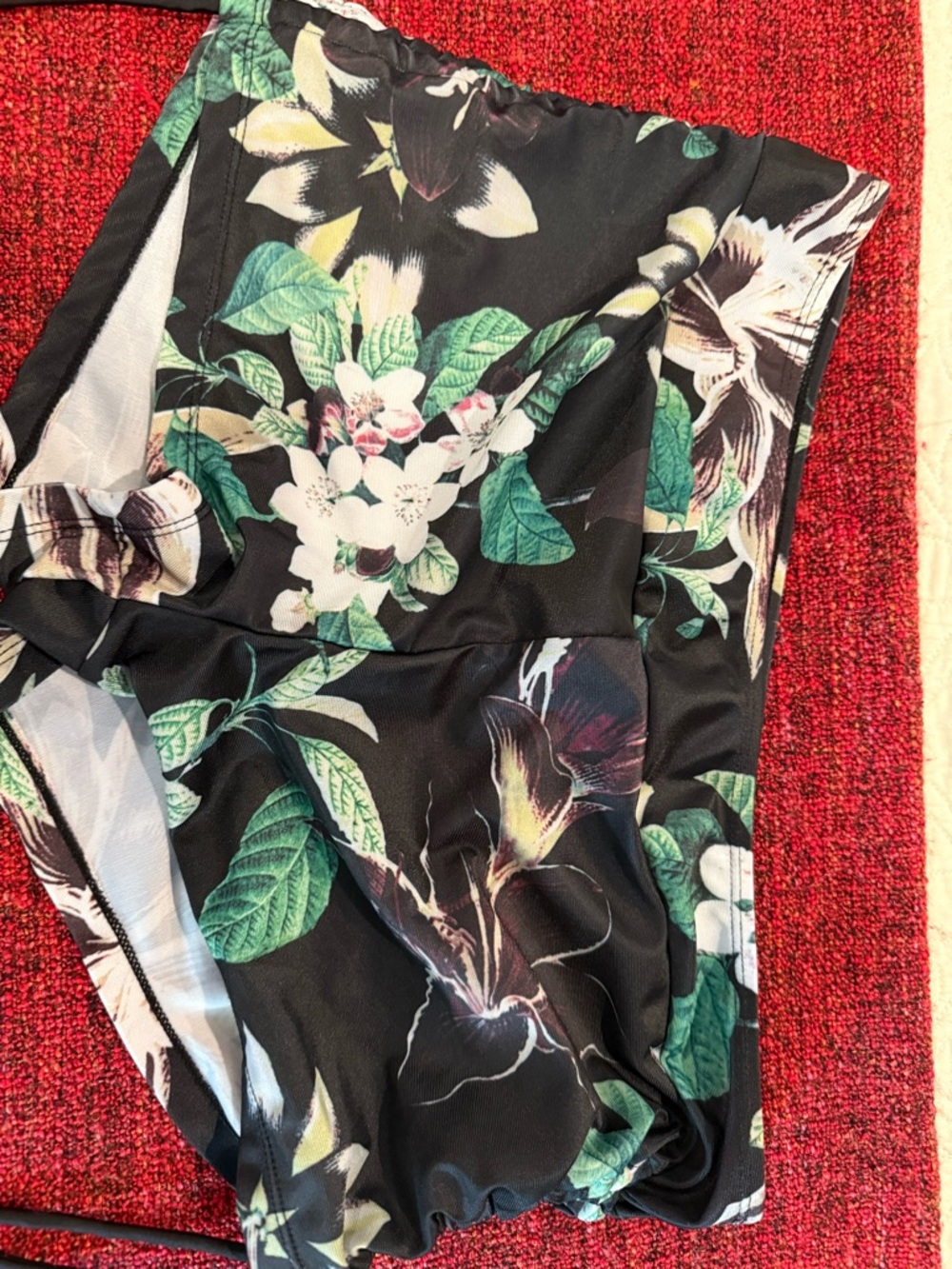 Long Sleeve Black Floral Rash Guard Swim Top and bottom - Women - Picture 6 of 8